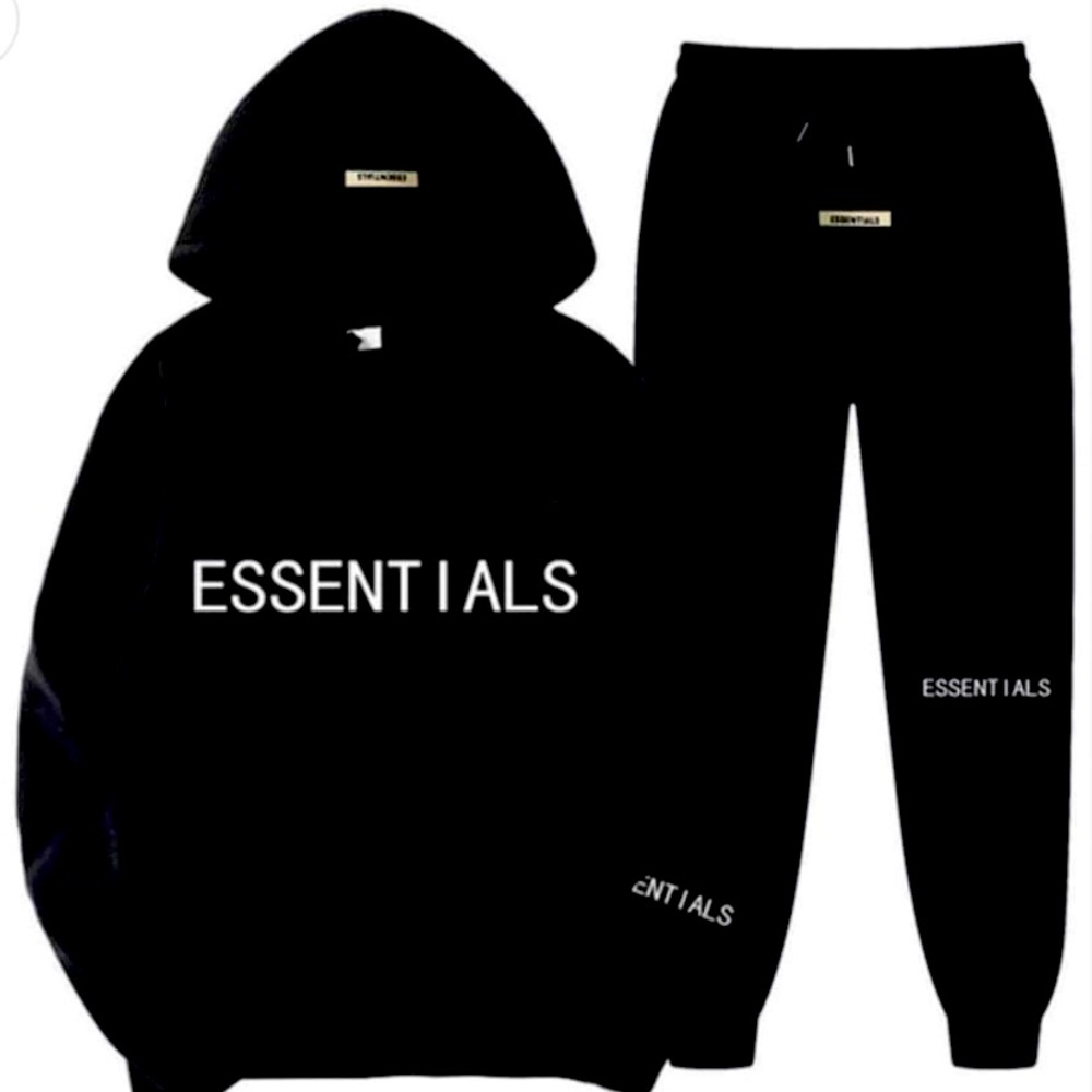 Essentials “Fear Of God” sweatpants & hoodie